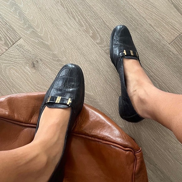 Ferragamo Loafers - Picture 2 of 4